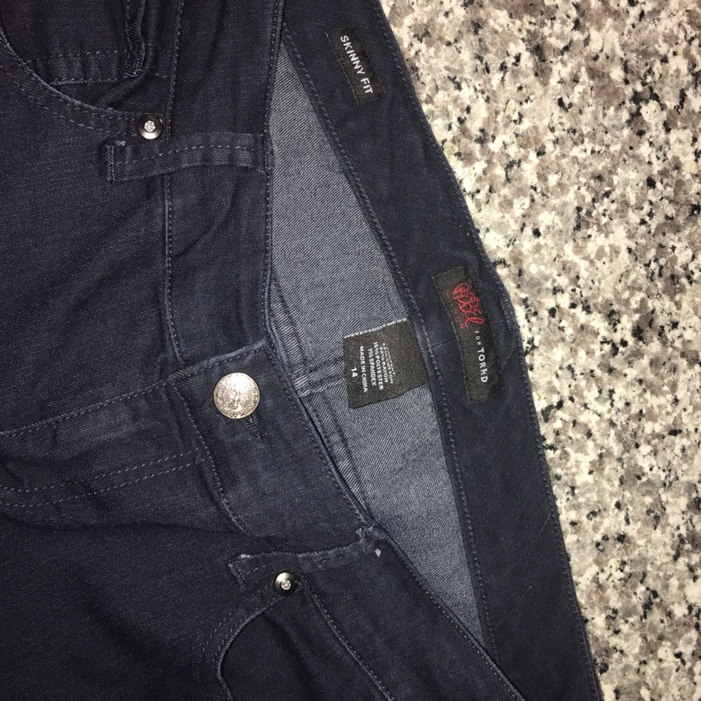 Rebel for Torrid Skinny Jean. Excellent condition.